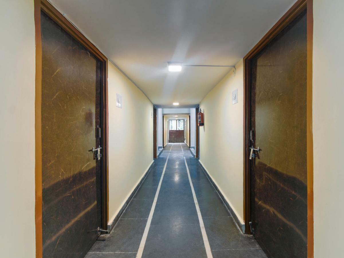 Oyo 45961 Hotel Swarn Bhumi Bilaspur  Luaran gambar